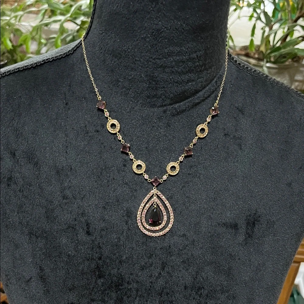 Avon gold tone purple/pink necklace, selected by Paula Abdul